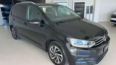 Nero Usata 2018 VW Touran Executive Monovolume | 16.000 € (Buon prezzo)