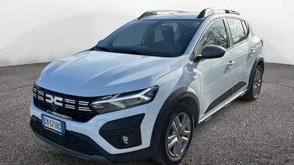 Usata Dacia Sandero Comfort 101 CV (74 kW) 2023 Bianco Utilitaria