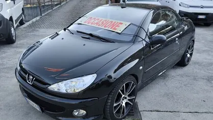 Usata Peugeot 206 109 CV (80 kW) 2006 Cabrio