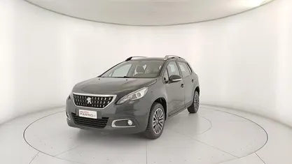 Usata 2019 Peugeot 2008 Active SUV | 10.350 € (Super prezzo)