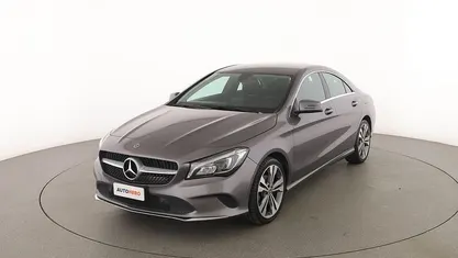 Usata Mercedes CLA200 136 CV (100 kW) 2018 Grigio Berlina