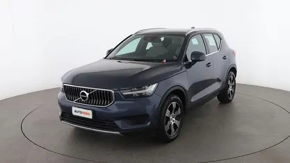 Blu Usata 2020 Volvo XC40 Inscription SUV | 20.549 € (Buon prezzo)