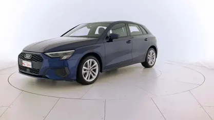 Usata Audi A3 Business 110 CV (80 kW) 2023 Blu Berlina
