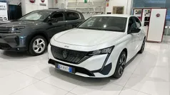 Bianco Usata 2023 Peugeot 308 Allure Tre volumi | 26.990 € (Buon prezzo)