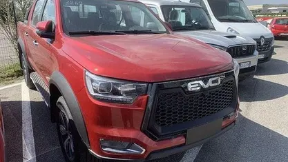 Usata EVO Cross 4 136 CV (100 kW) 2024 Rosso Pick-up