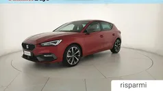 Rosso desire Usata 2023 Seat Leon FR Tre volumi | 22.800 € (Buon prezzo)