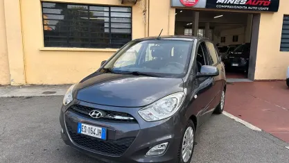 Usata Hyundai i10 Edition 69 CV (50 kW) 2013 Grigio Utilitaria