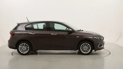 Usata Fiat Tipo Life 131 CV (96 kW) 2021 Marronemarrone Berlina