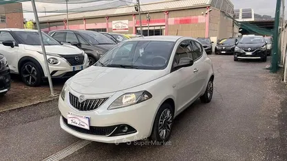 Usata 2021 Lancia Ypsilon Gold Due volumi | 10.890 € (Ottimo prezzo)