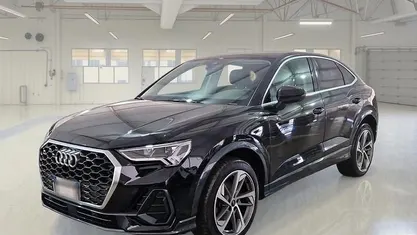 Usata Audi Q3 Sportback Business Plus 149 CV (109 kW) 2023 Nero SUV