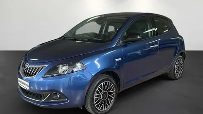 Blu/azzurro Usata 2024 Lancia Ypsilon S Due volumi | 13.900 € (Buon prezzo)