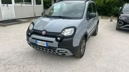 Usata Fiat Panda Cross Cross 69 CV (50 kW) 2018 Grigio Utilitaria