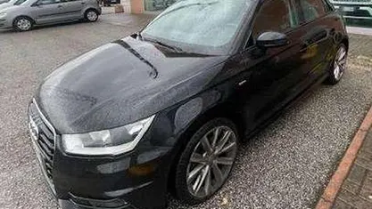 Nero Usata 2017 Audi A1 Sportback Sport Due volumi | 11.000 € (Buon prezzo)
