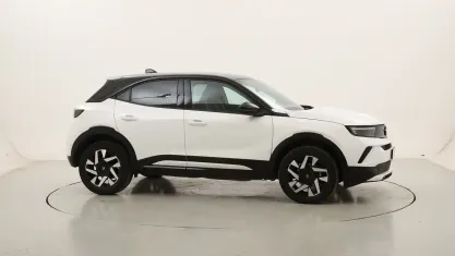 Usata Opel Mokka 136 CV (100 kW) 2025 Biancobianco SUV