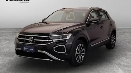 Begagnad VW T-Roc Style 110 HK (80 kW) 2023 Svart SUV