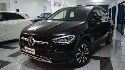 Nero Usata 2022 Mercedes GLA200 SUV | 29.900 € (Super prezzo)