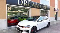 Bianco perlato Usata 2020 VW Golf VIII GTI Tre volumi | 27.990 € (Buon prezzo)