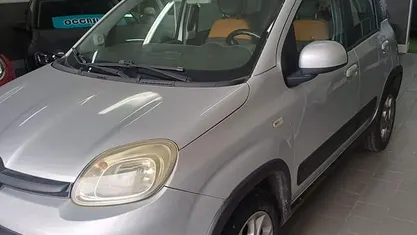 Usata Fiat Panda 4x4 75 CV (55 kW) 2013 Argento Utilitaria