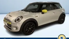 Argento metallizzato Usata 2021 Mini Cooper SE Due volumi | 18.200 € (Buon prezzo)