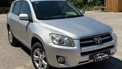 Usata Toyota RAV4 Luxury 150 CV (110 kW) 2010 Grigio SUV