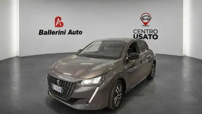 Usata Peugeot 208 Allure 102 CV (75 kW) 2022 Grigio Utilitaria