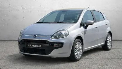 Usata Fiat Punto Evo Active 77 CV (56 kW) 2011 Grigio Utilitaria