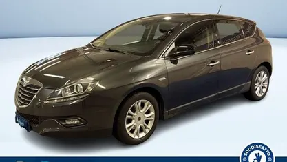 Usata Lancia Delta Gold 120 CV (88 kW) 2013 Utilitaria