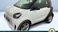 Bianco pastello Usata 2021 Smart ForTwo Electric Drive Pure Tre volumi | 10.000 € (Super prezzo)