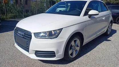 Bianco Usata 2015 Audi A1 Due volumi | 11.700 € (Buon prezzo)