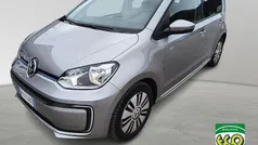 Grigio Usata 2017 VW e-up! Due volumi | 8990 € (Buon prezzo)