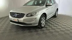 Usata 2015 Volvo XC60 Kinetic SUV | 15.199 € (Buon prezzo)
