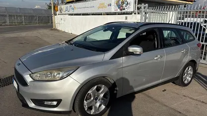Usata 2015 Ford Focus Station wagon | 6990 € (Ottimo prezzo)