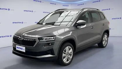 Usata Skoda Karoq Executive 150 CV (110 kW) 2025 Grigio scuro SUV