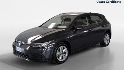 Usata 2022 VW Golf VIII Life Due volumi | 20.500 € (Buon prezzo)