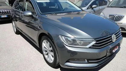 Grigio Usata 2016 VW Passat Comfortline Station wagon | 9400 € (Ottimo prezzo)