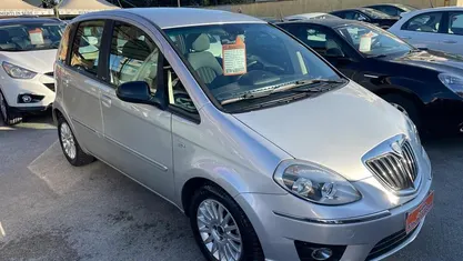 Usata Lancia Musa 95 CV (69 kW) 2011 Monovolume