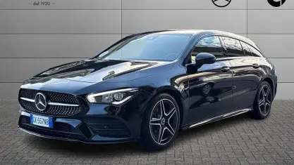 Begagnad Mercedes CLA200 Premium 150 HK (110 kW) 2023 Svart Kombi