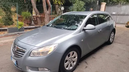 Usata Opel Insignia Cosmo 131 CV (96 kW) 2013 Grigio Station wagon