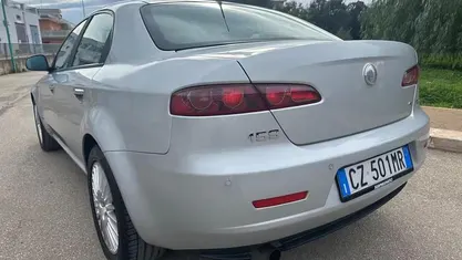 Usata Alfa Romeo 159 120 CV (88 kW) 2005 Grigio Berlina