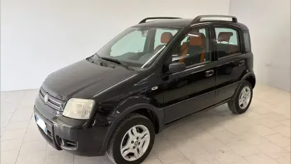 Usata Fiat Panda Climbing 60 CV (44 kW) 2009 Nero Utilitaria