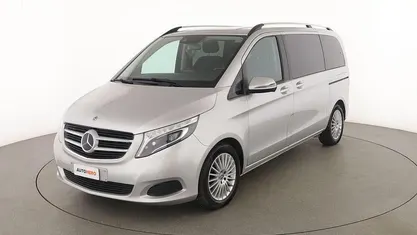 Usata Mercedes V220 Executive 163 CV (119 kW) 2019 Argento Monovolume
