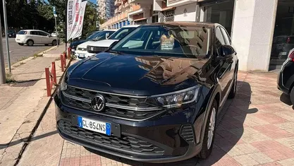 Usata VW Taigo Life 95 CV (69 kW) 2022 Nero SUV