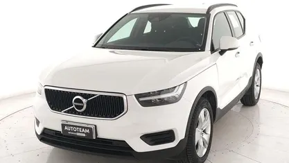 Usata Volvo XC40 150 CV (110 kW) 2020 Bianco SUV