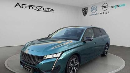Używany Peugeot 308 Allure 131 KM (96 kW) 2022 Zielony Kombi