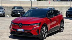 Rosso Usata 2023 Renault Mégane Techno SUV | 27.450 € (Ottimo prezzo)