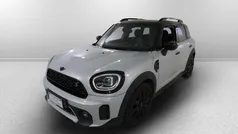 White silver metallizzato Usata 2021 Mini Cooper SD Countryman Hype SUV | 27.950 € (Buon prezzo)