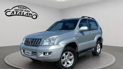 Usata Toyota Land Cruiser 166 CV (122 kW) 2006 Grigio SUV