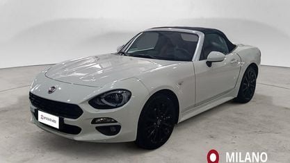 Occasion Fiat 124 Spider Lusso 140 ch (102 kW) 2017 Blanc Cabriolet