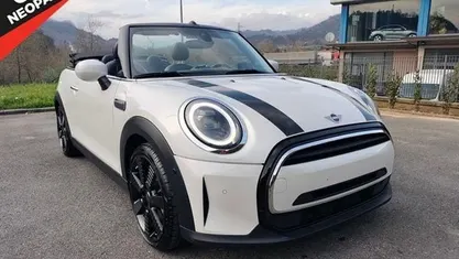 Usata Mini Cooper Cabriolet Premium Plus 136 CV (100 kW) 2024 Bianco Cabrio