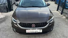Usata 2015 Fiat Tipo Lounge Tre volumi | 9399 € (Buon prezzo)